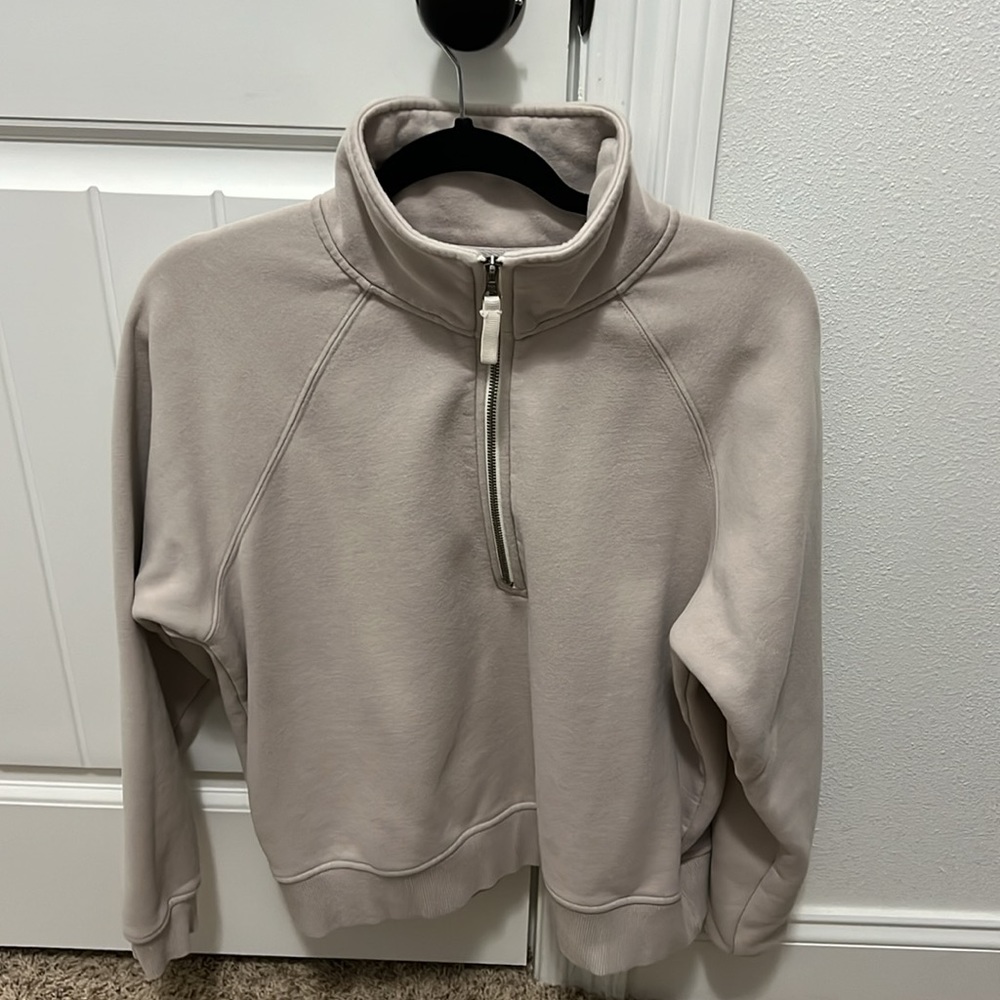 Women’s Vuori pullover